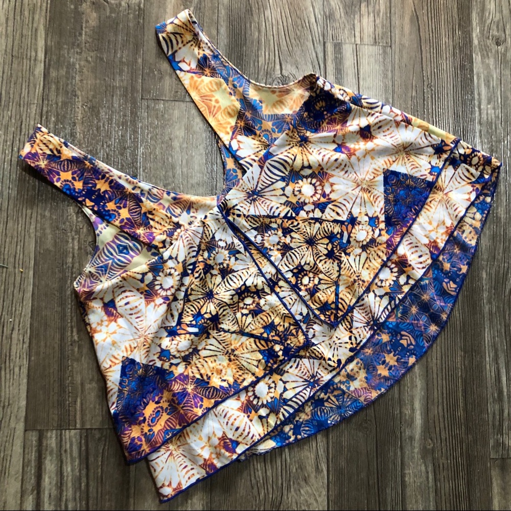 Insider Printed Layered Split back Tank - Picture 3 of 4